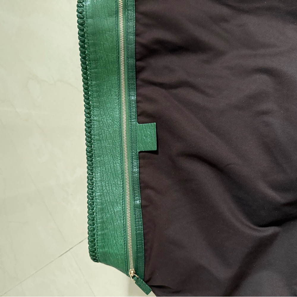 Gucci Beige and Green Hobo Bag - Picture 12 of 14